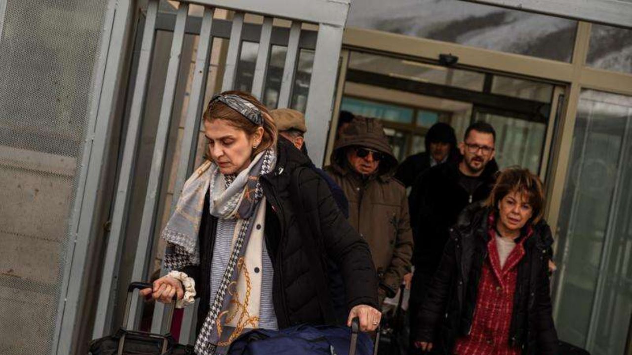 Ege'de İranlı turist krizi