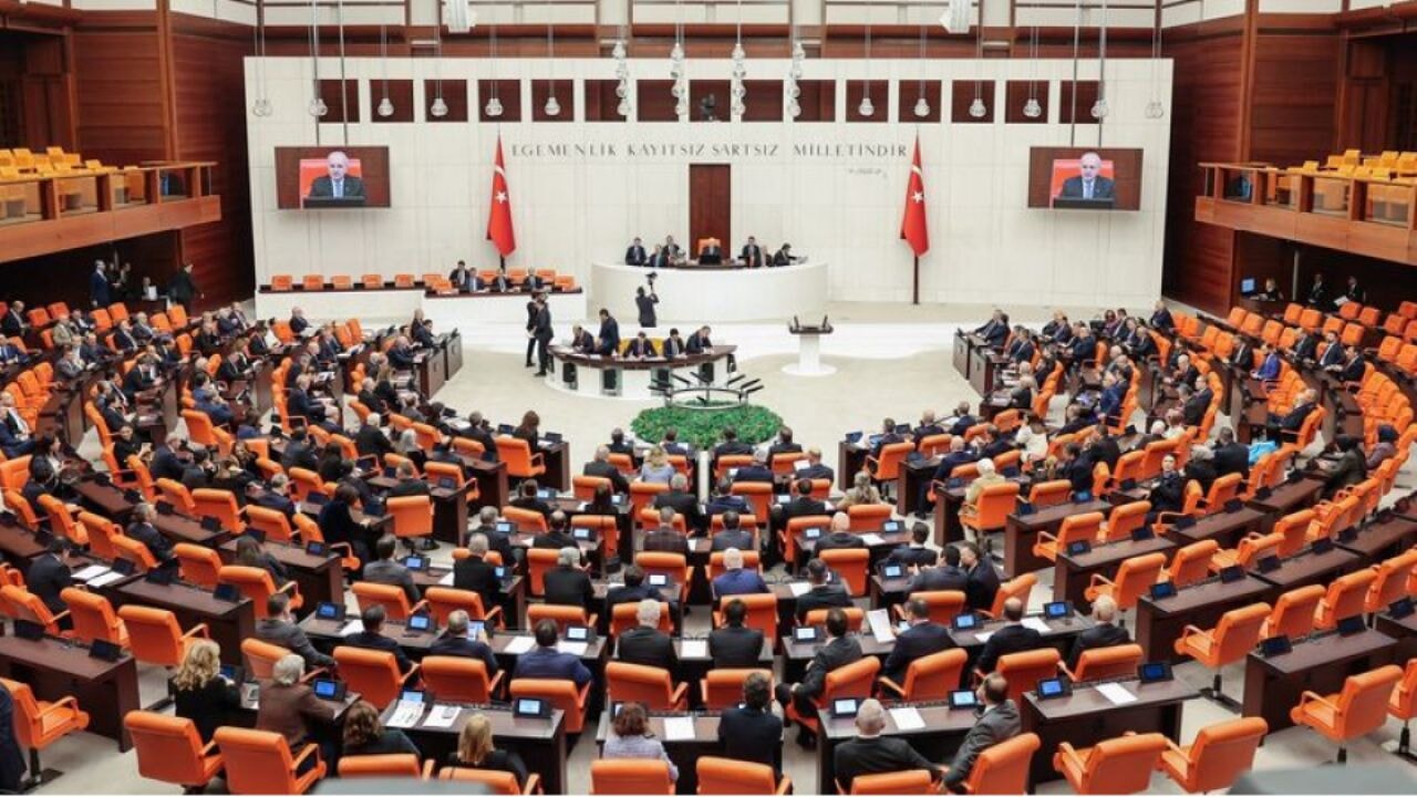 Meclis'te kapalı oturum: Fidan ve Güler milletvekillerini bilgilendiriyor