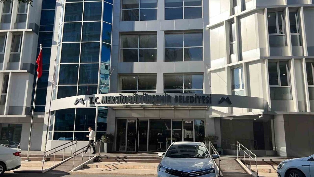 Timetürk yazarı Prof. Dr. Mehmet Şahin yazdı: 'At eti kavurma bağlamında paralel cenaze duası'