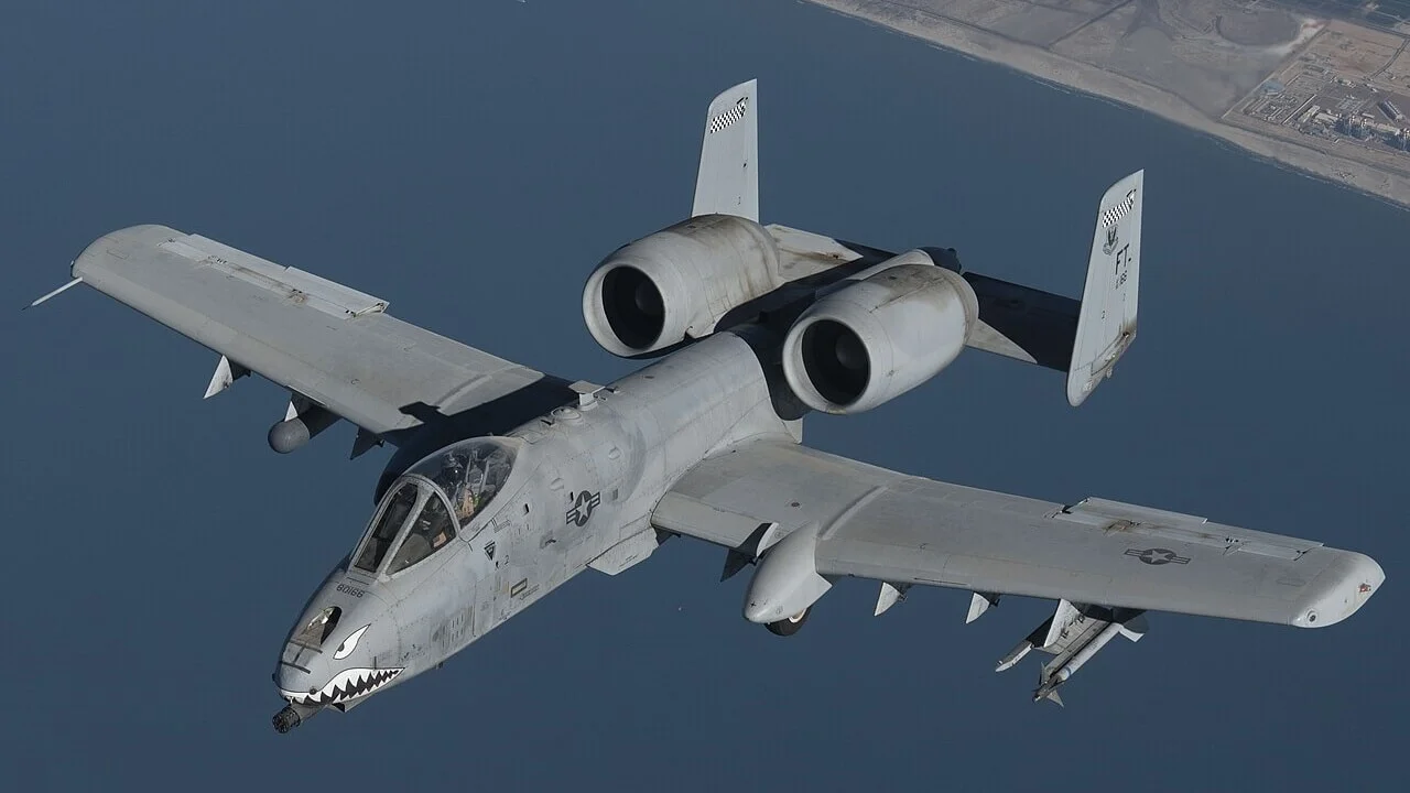 ABD ordusuna ait bir A-10 tipi savaş uçağı düştü