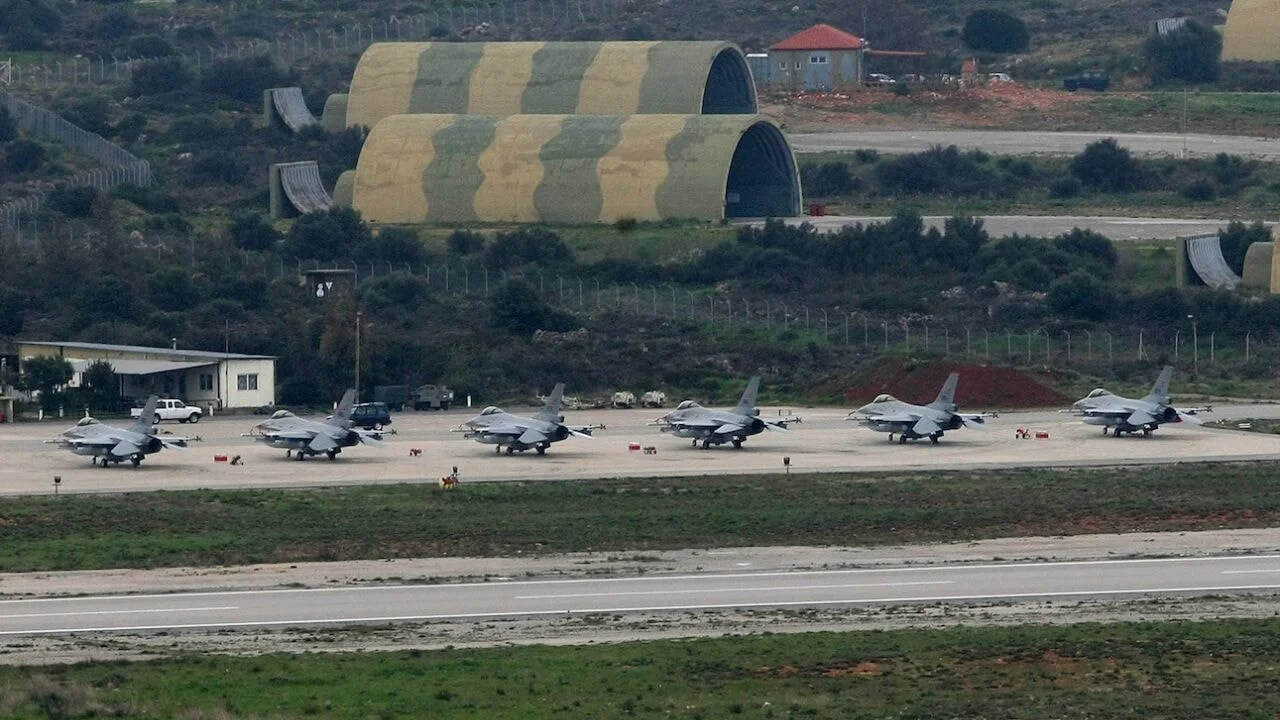 'ABD üsleri Atina'ya taşınıyor'... Atina İran'ın hedefi olur mu?