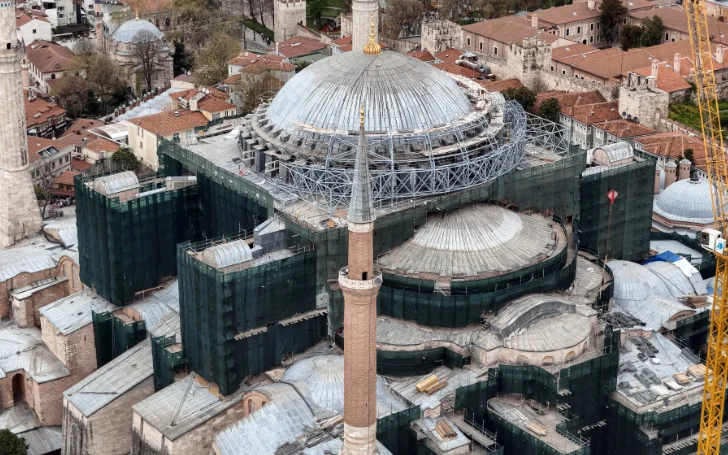 Ayasofya-i Kebir Camii'ndeki restorasyonda kritik aşamaya gelindi