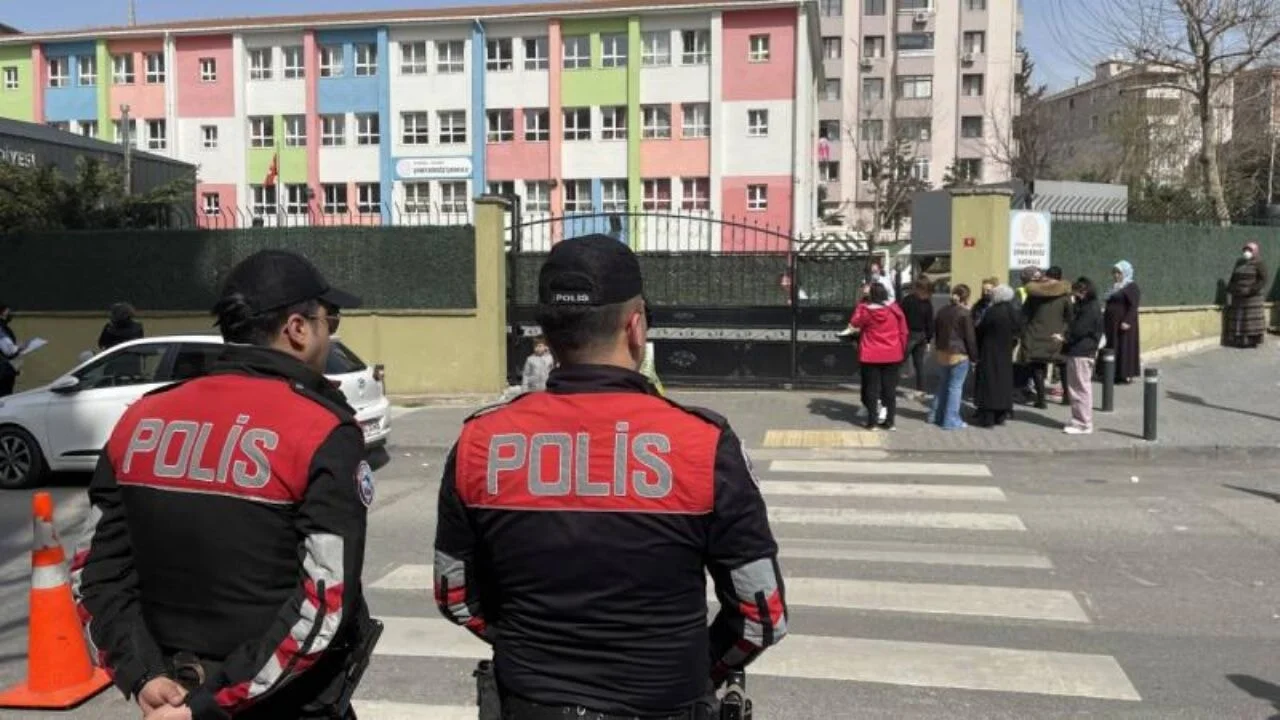 Devletin tüm kademeleri alarmda! Okullarda güvenlik önlemleri artırıldı