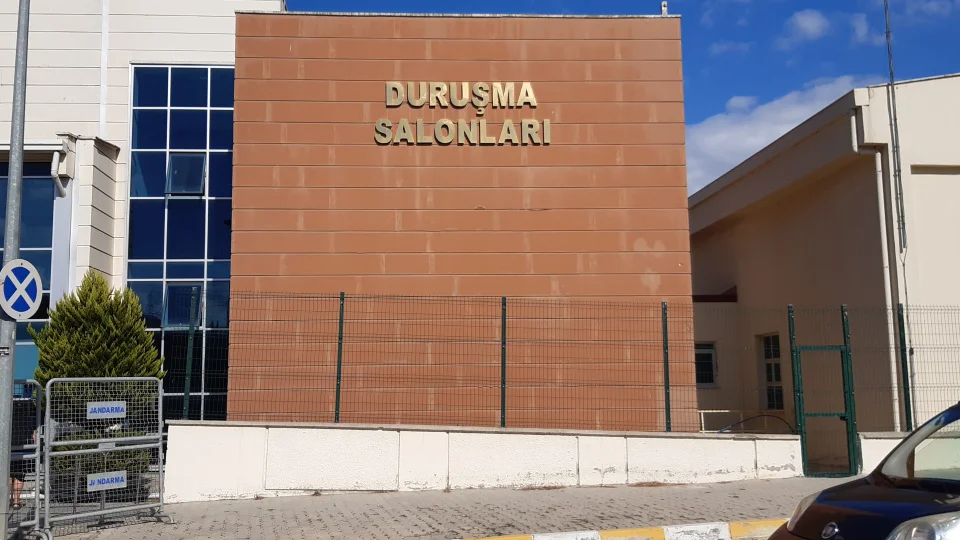 Ekrem İmamoğlu davasında 15 sanığa tahliye…