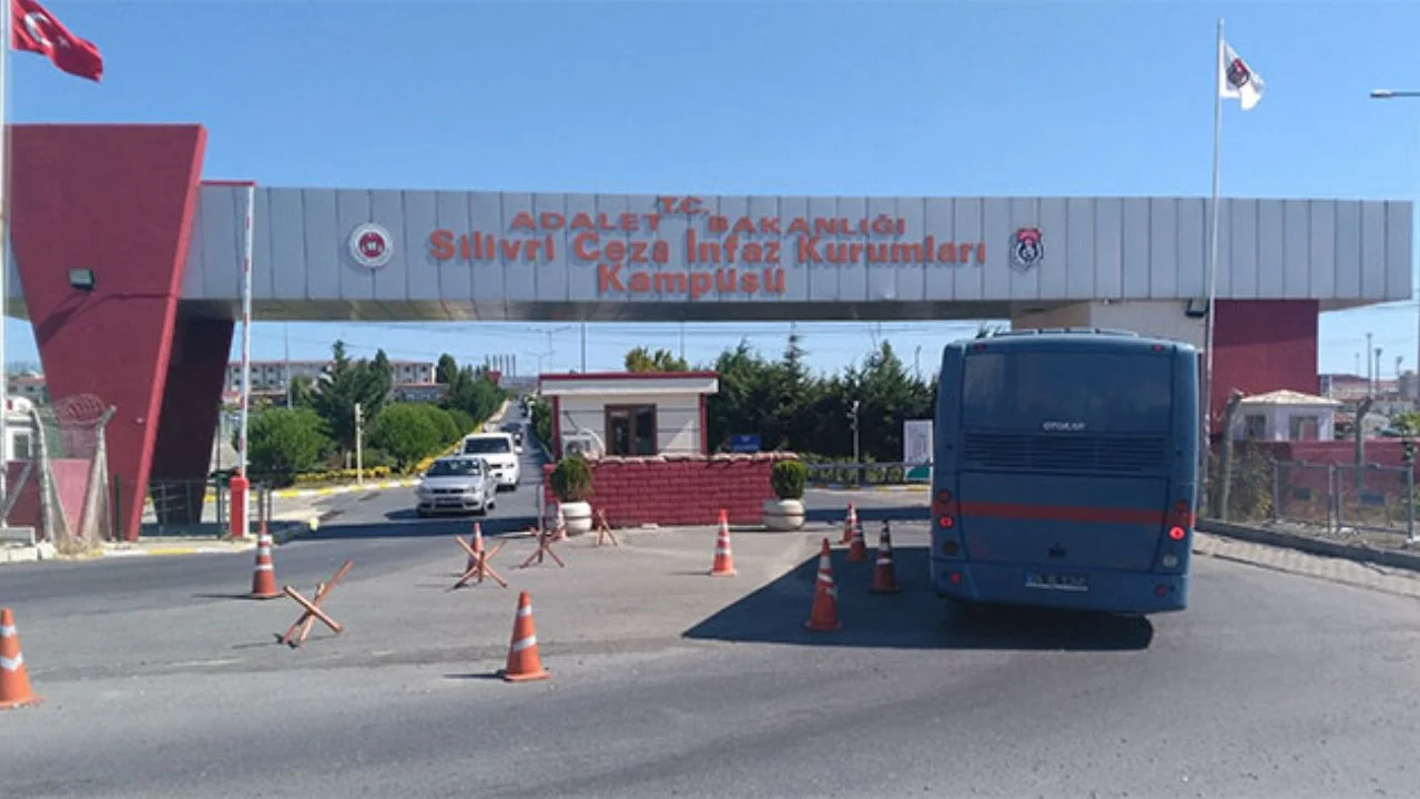 İBB davasında sanıkların cezaevi şartlarına ilişkin iddialara cevap