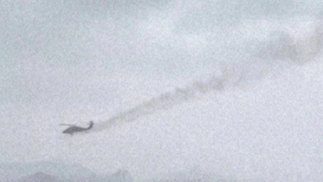 İran'da ABD'ye ait 2 helikopter vuruldu