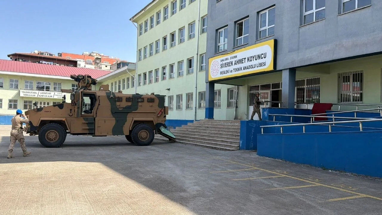 Okulda dehşet! Rastgele ateş açtı: 16 yaralı