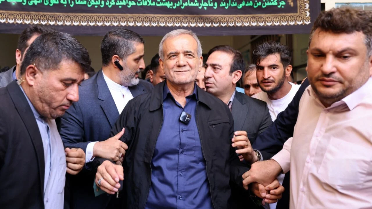 Pezeşkiyan'dan Türkiye'ye övgü