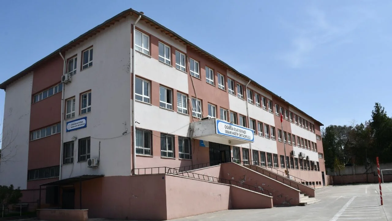 Siverek'te okullar bomboş