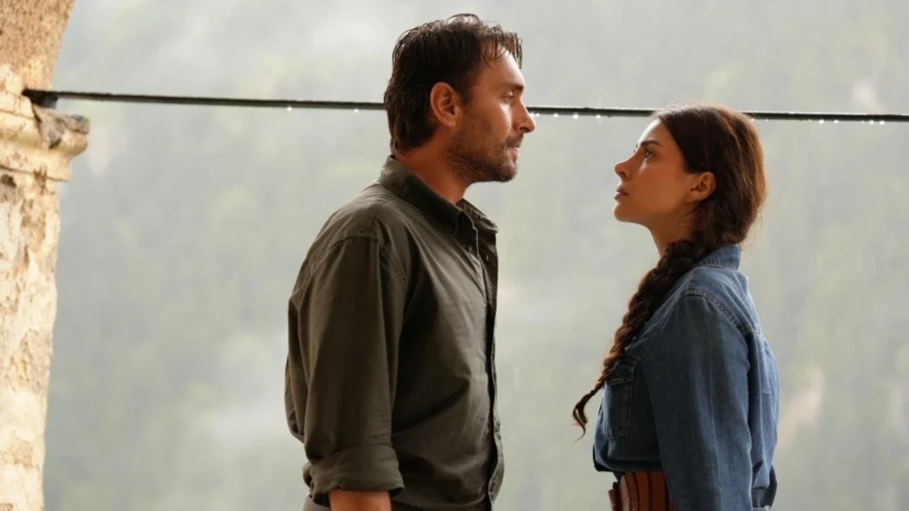 Timetürk yazarı Ayşegül Sert kaleme aldı: 'Günümüzün Esme ve Adil'i: Bizim denizimiz taşacak mı?'