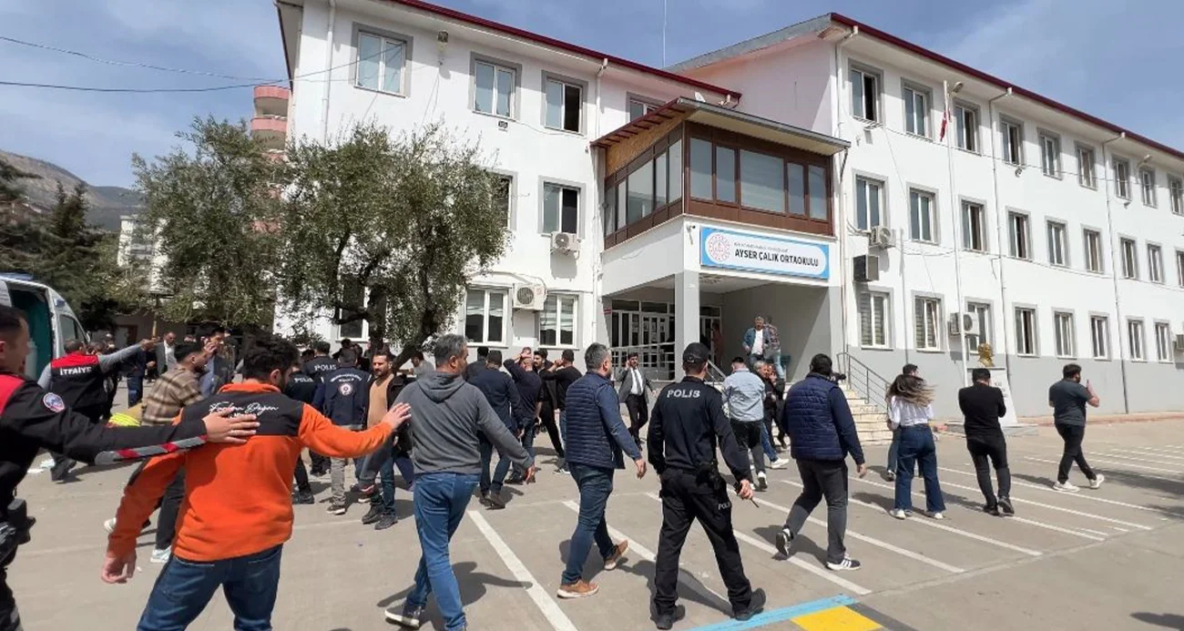 Timetürk yazarı Ömer Selim Subaşı kaleme aldı: “Algoritmaların yetiştirdiği nesil”