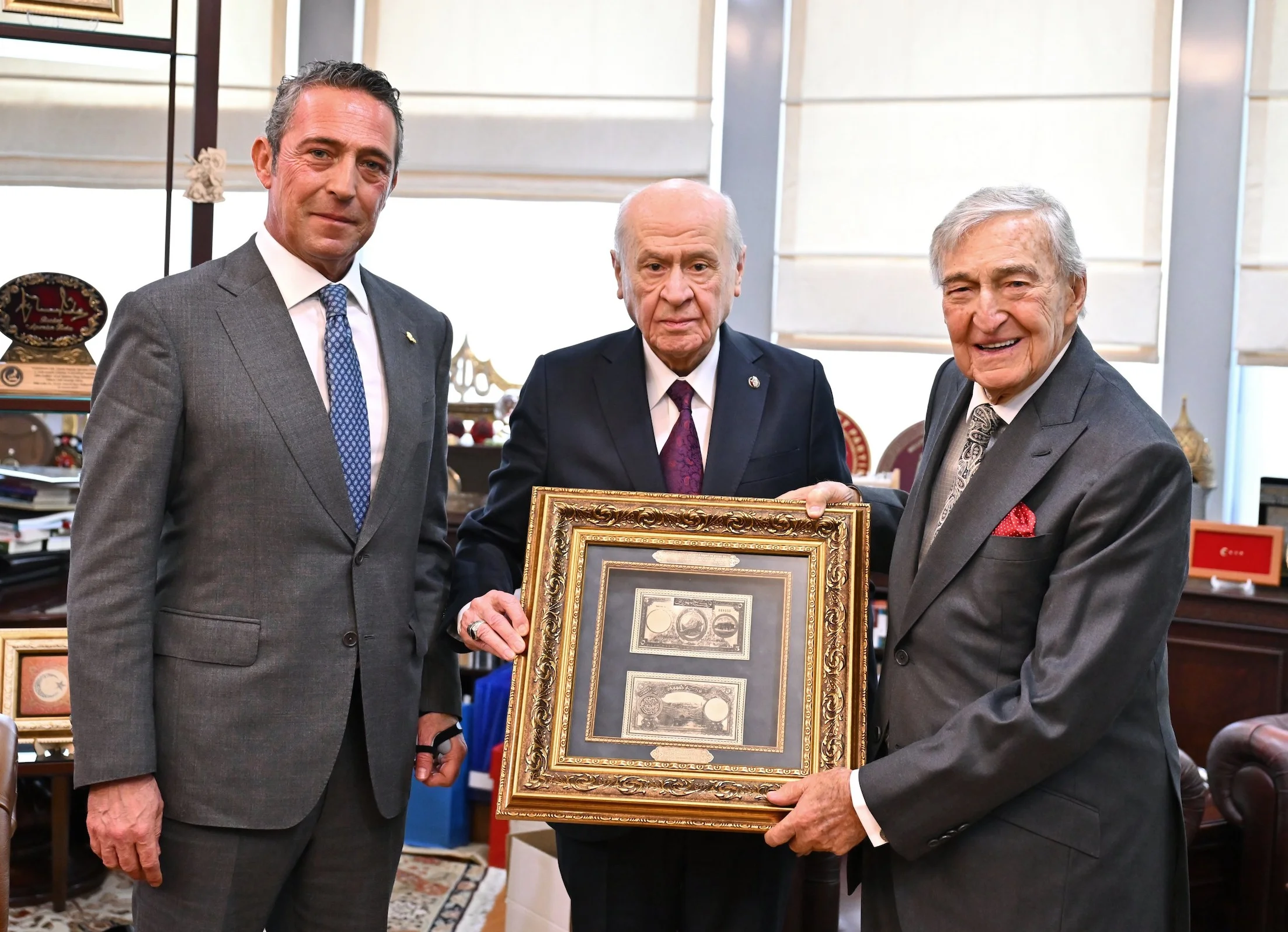 Bahçeli, Rahmi Koç ve Ali Koç'u kabul etti