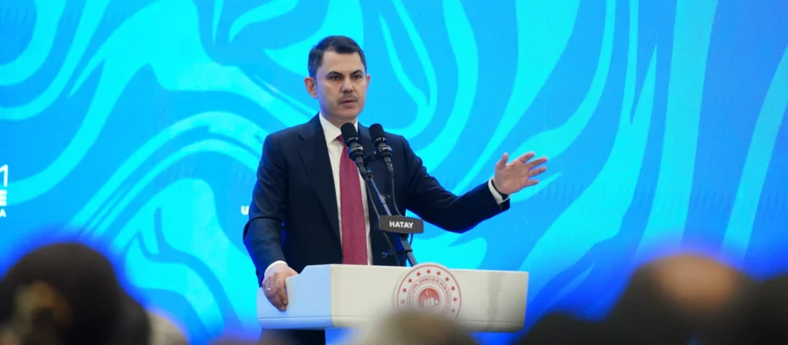 Bakan Kurum: “Tarihin en büyük yeniden inşa sürecini yeni bir yol haritasına çevirdik”