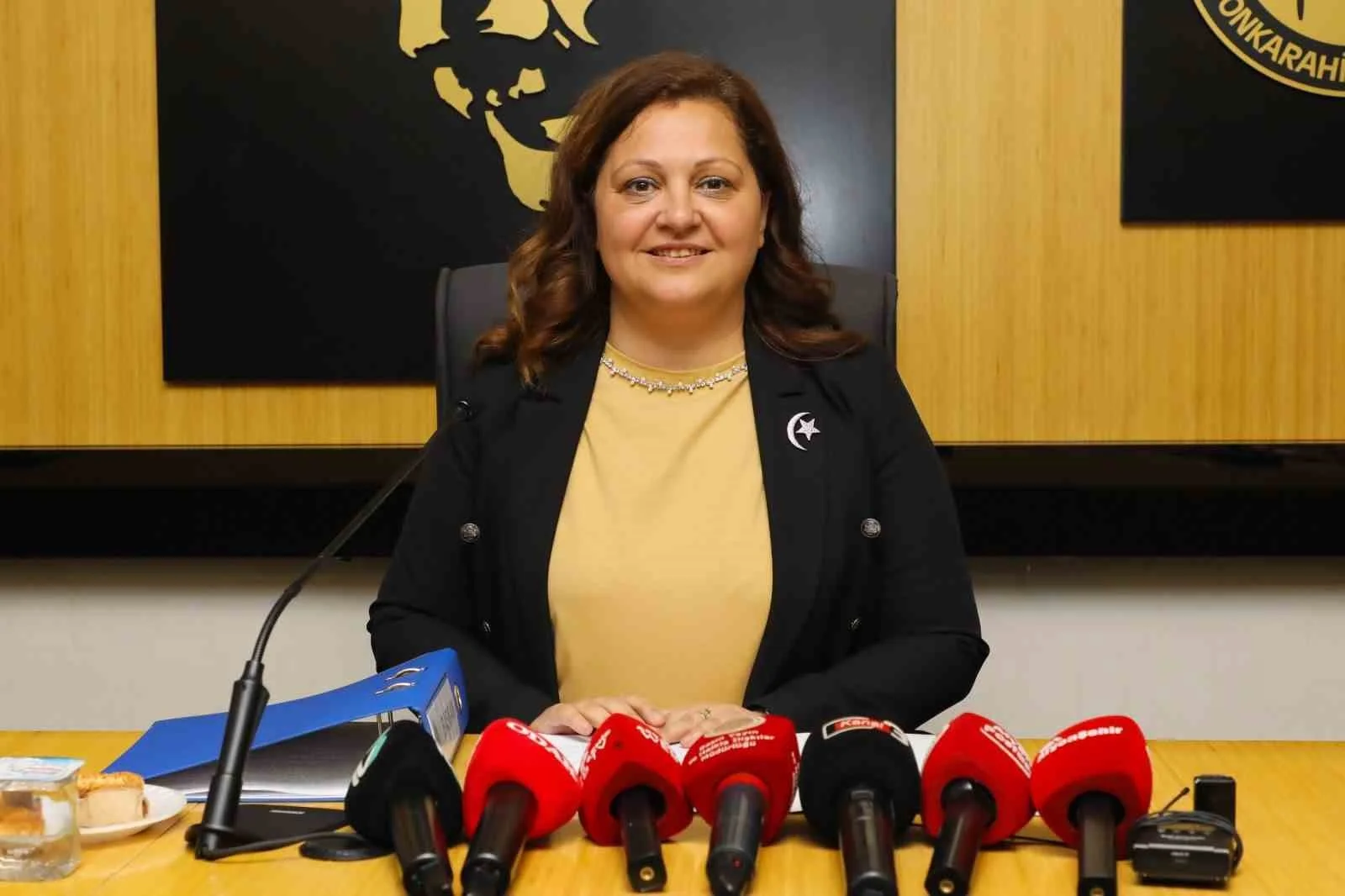 CHP'den Burcu Köksal-Muhittin Böcek açıklaması