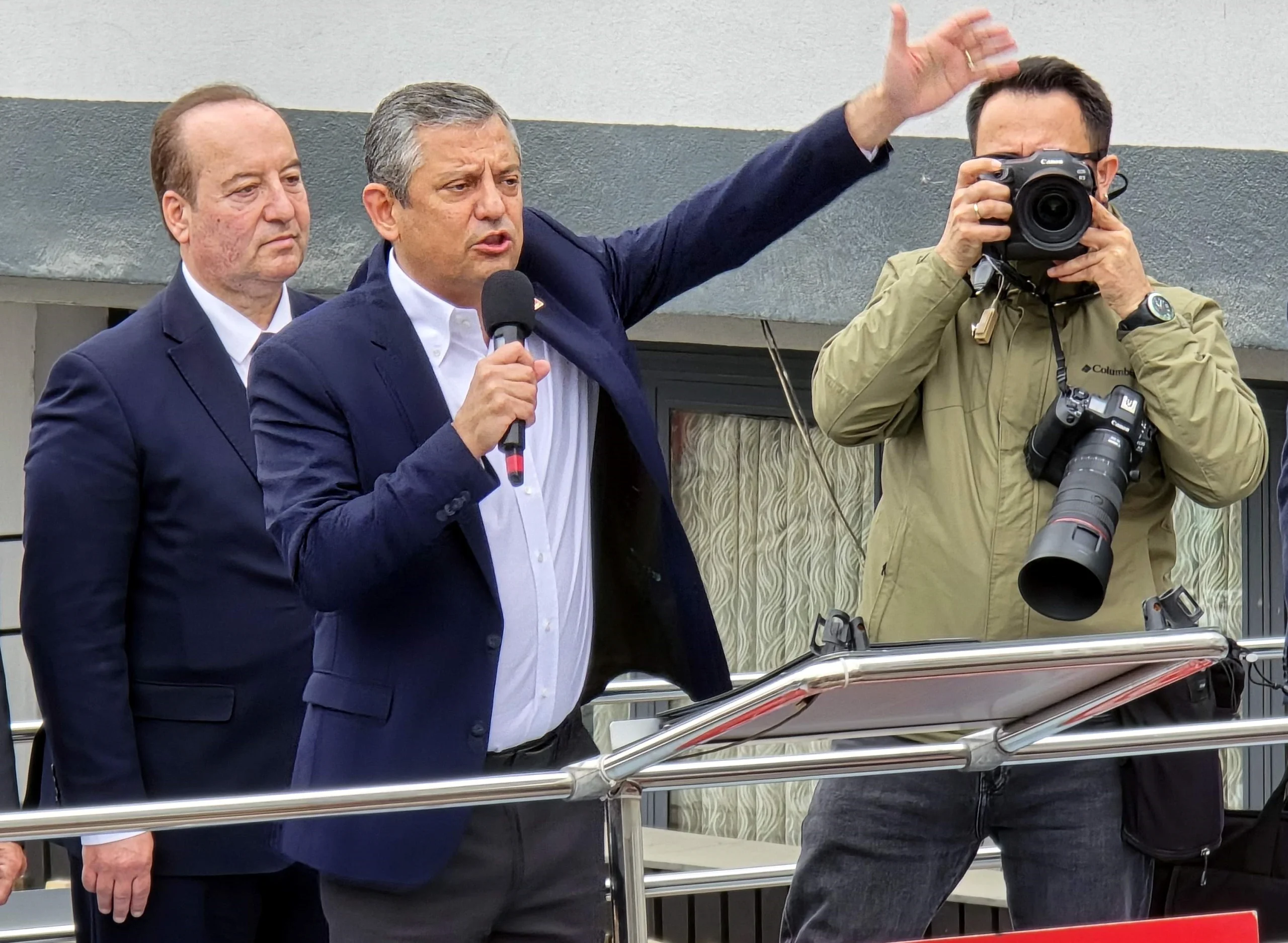 CHP Genel Başkanı Özel’den AK Parti ve MHP çıkışı