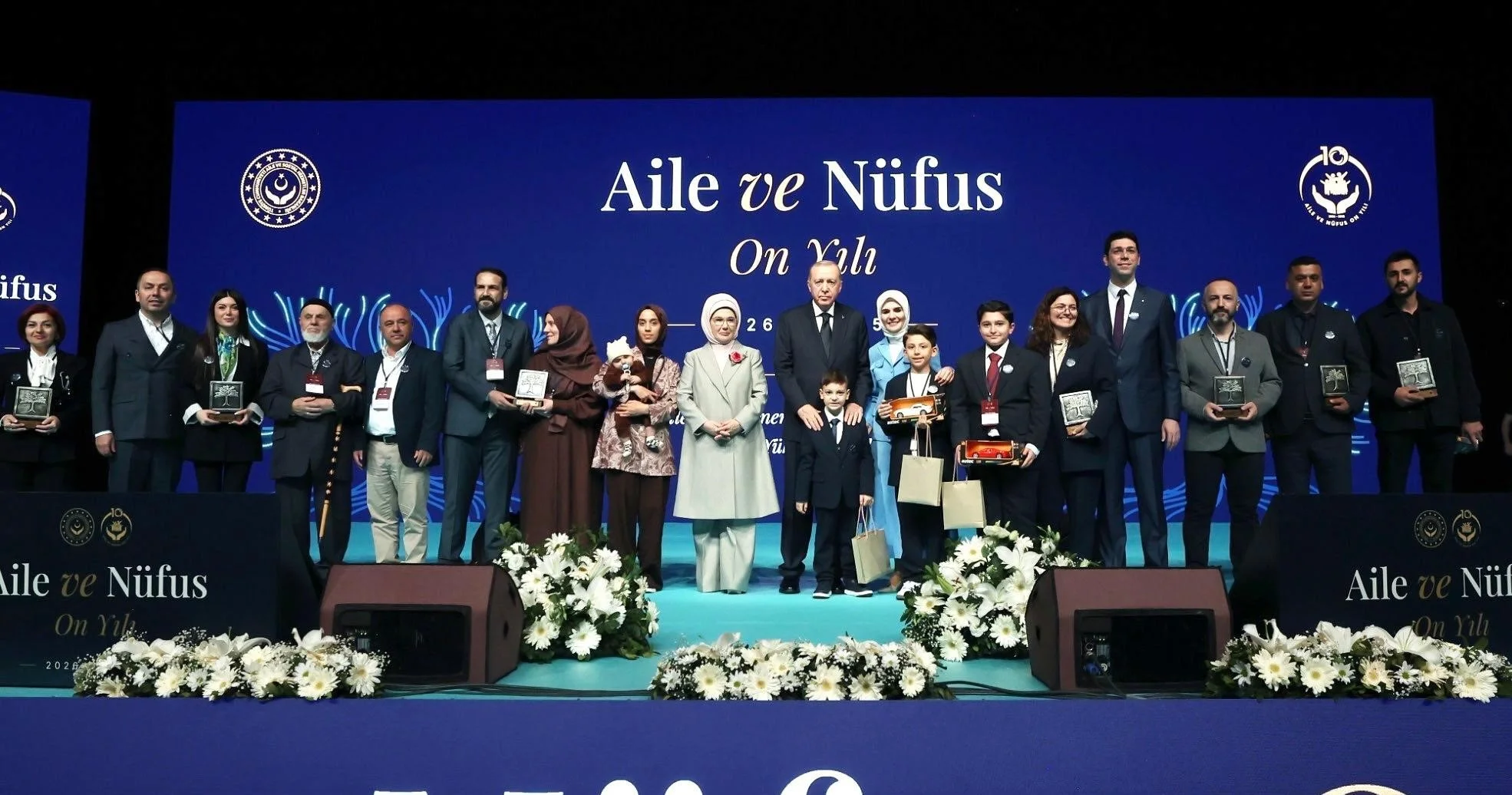 Cumhurbaşkanı’ndan 'Kırık Saksıdaki Umut' filmine ödül