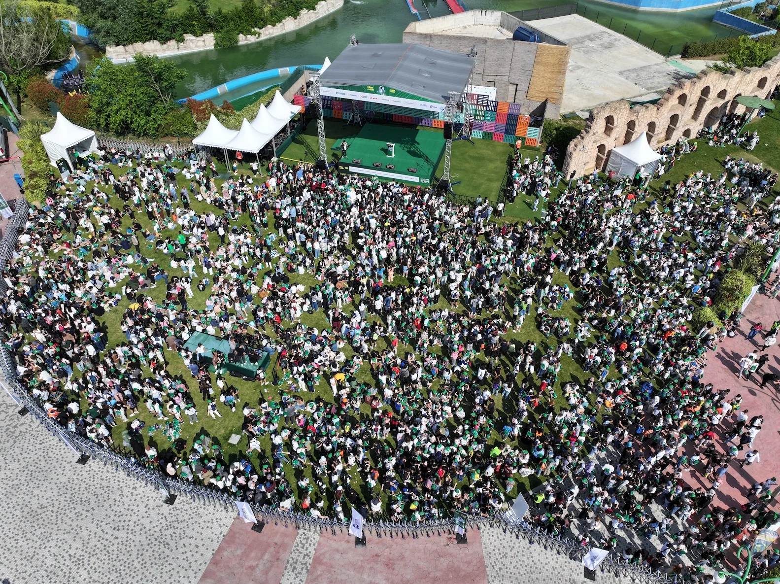 Genç Kalemlere Müjde: Bilge Çocuk "Canım Ailem" Hikâye Yarışması’nda Başvuru Süresi 25 Mayıs’a Uzatıldı!