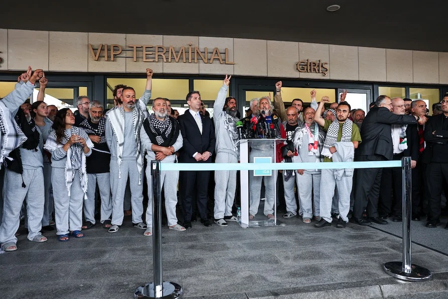 İsrail’in saldırısına uğrayan Sumud aktivistleri Türkiye’ye geldi