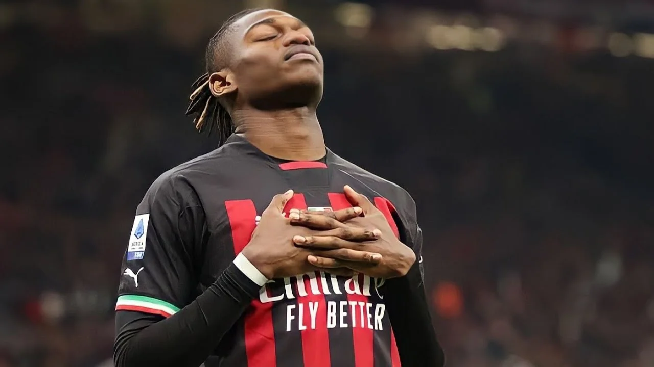 Leao Milan'dan ayrılıyor! Galatasaray şansı var mı?