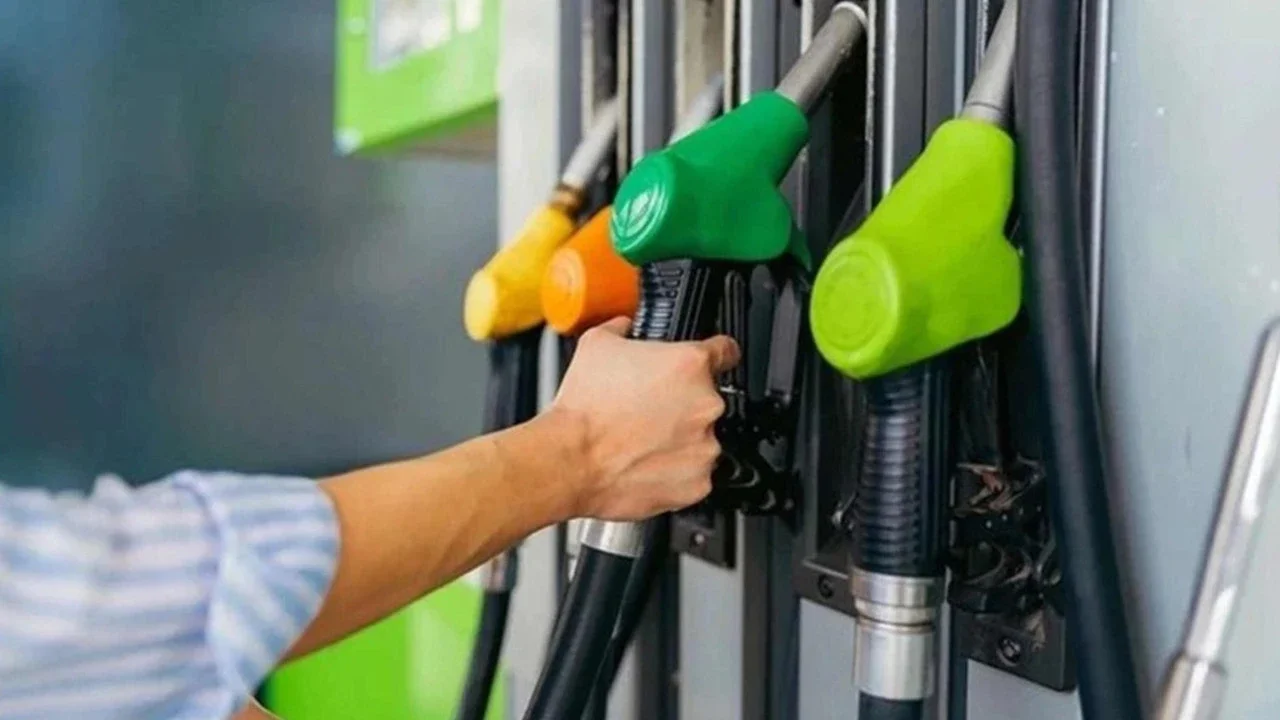 Motorine gece yarısı zam bekleniyor! Yeni pompa fiyatları