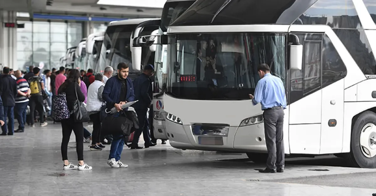 Şehirlerarası otobüslerde yeni dönem! Ulaştırma Bakanı Uraloğlu duyurdu