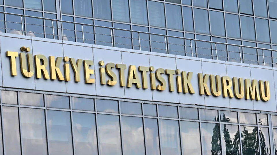 TÜİK anketine katılmak zorunlu mu, para cezası ne kadar? Vatandaşları şoke eden detay