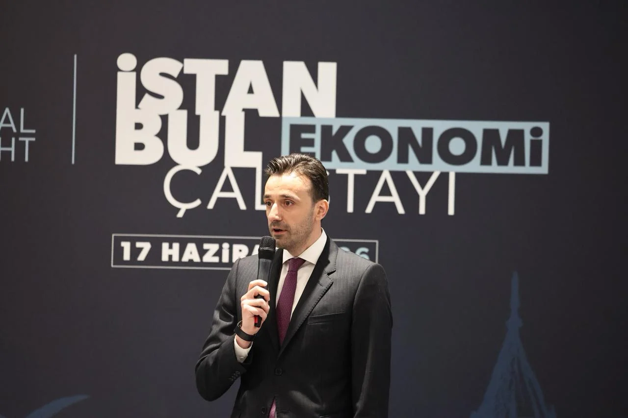 AK Parti İstanbul’dan Ekonomi Çalıştayı