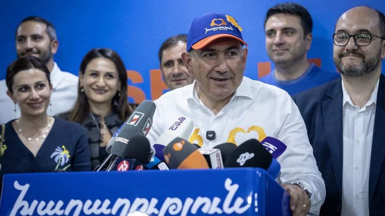 ANALİZ: Ermenistan'da neler oluyor?