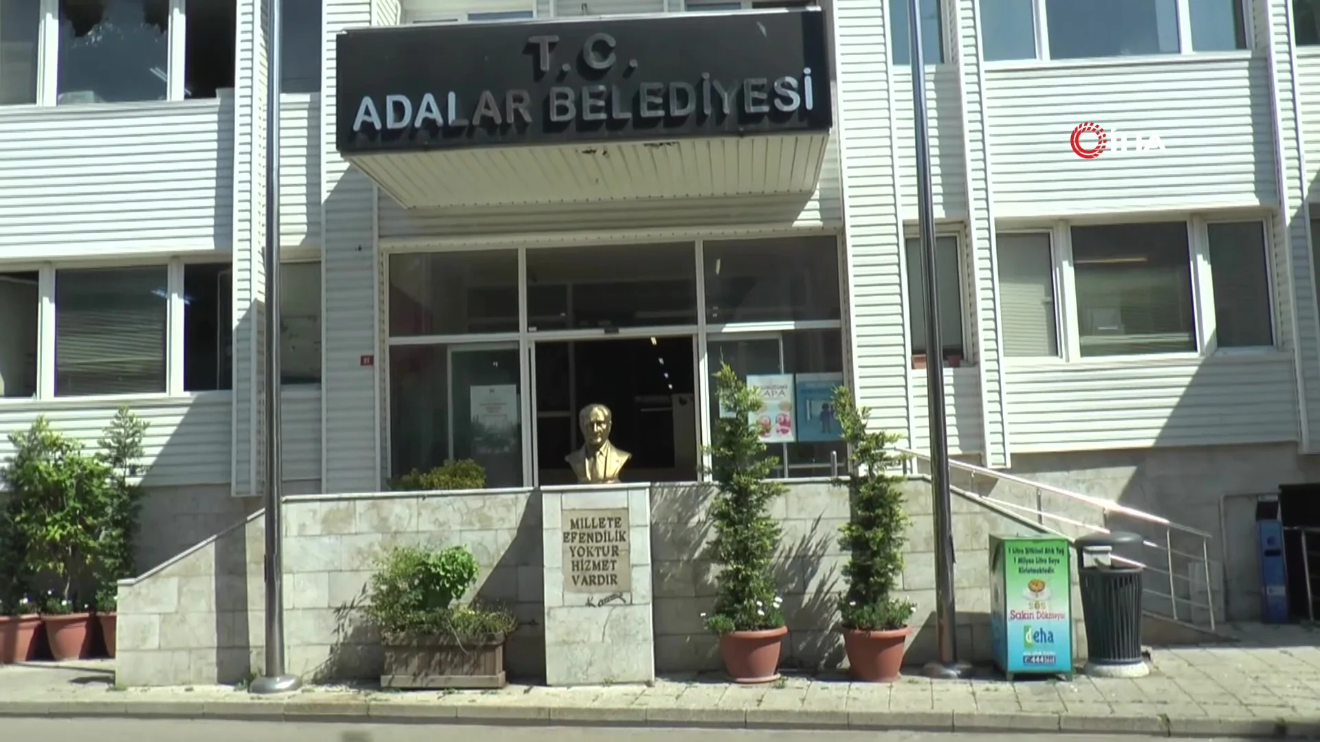 Adalar Belediyesi’ne operasyon: 41 gözaltı