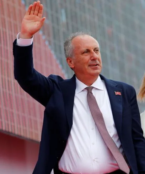 CHP’de gözler Muharrem İnce’deydi: “CHP’nin yanındayım” dedi, ayrılık mesajı verdi