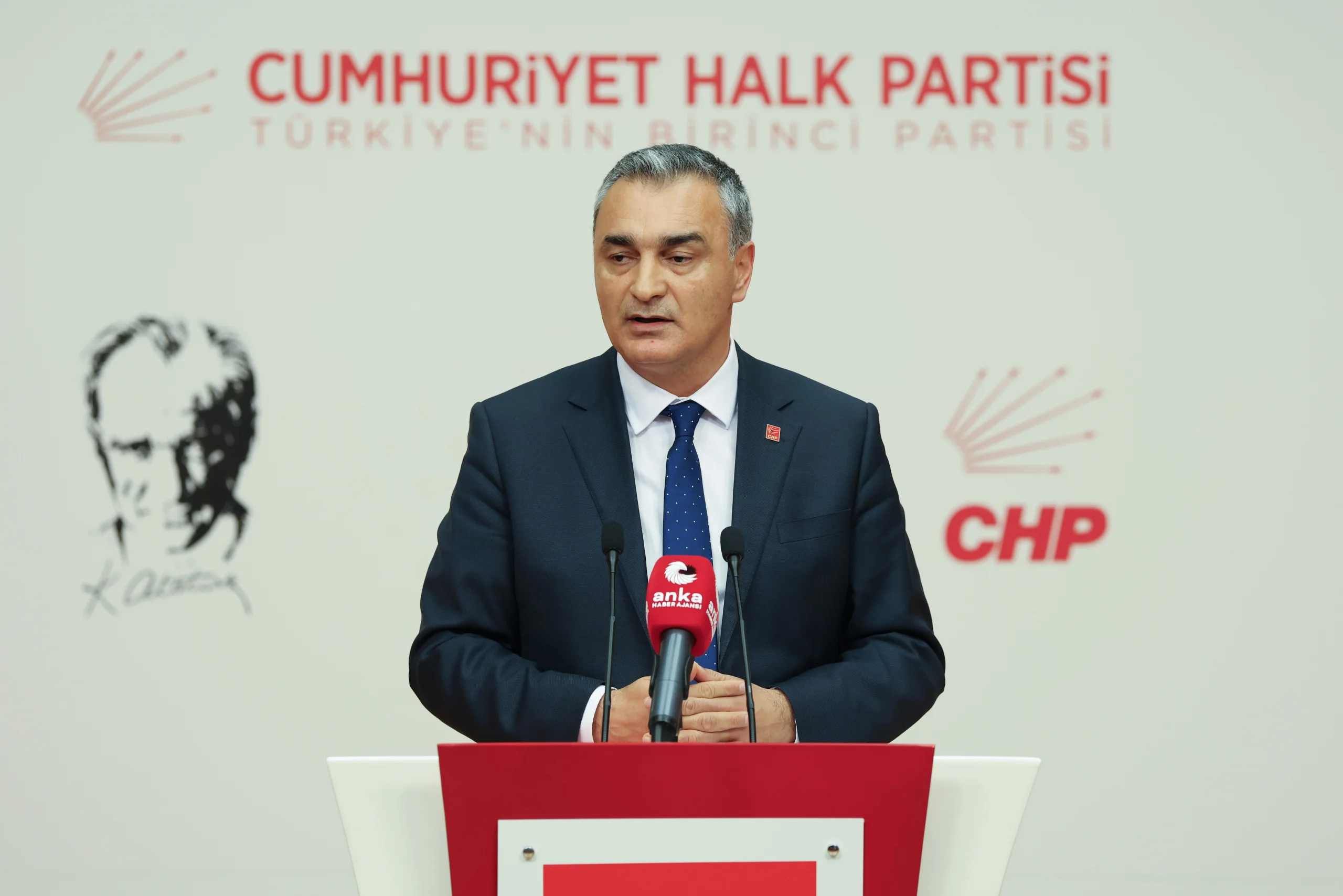 CHP'de hareketlilik: 6 ihraç ve yeni atama kararları