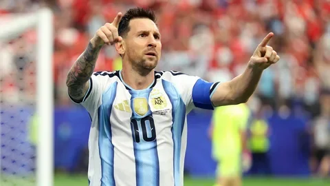 Henry’den Messi İitirafı: “4 gol atsa 5 isterdi, gol atınca da çıldırırdı”