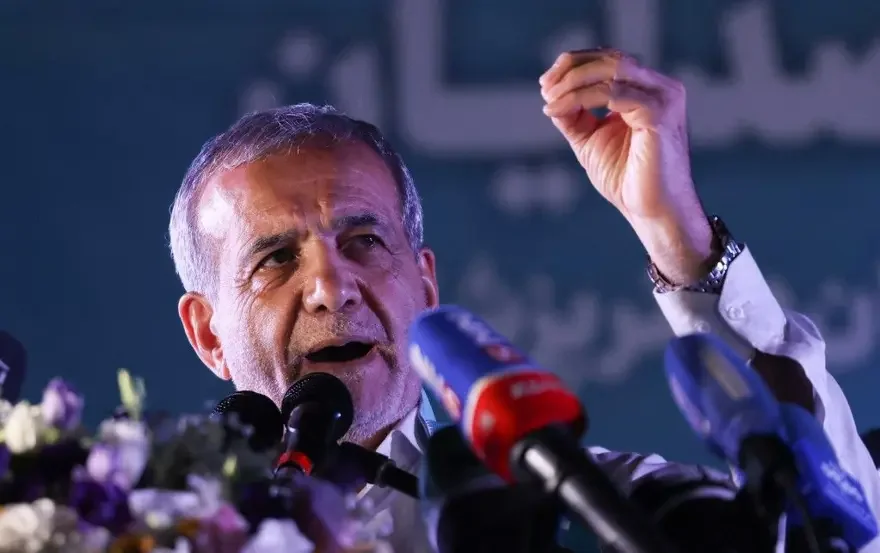 İran Cumhurbaşkanı Pezeşkiyan: "İsrail, halkın direnişi nedeniyle ateşkesi kabul etti"
