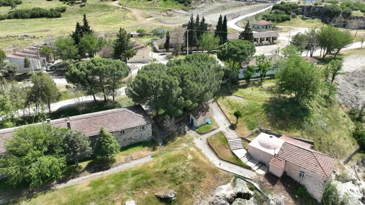 Kula Belediyesi'nden emeklilere kaplıca müjdesi: Belediyeye bağlı kaplıcada yüzde 50 indirim