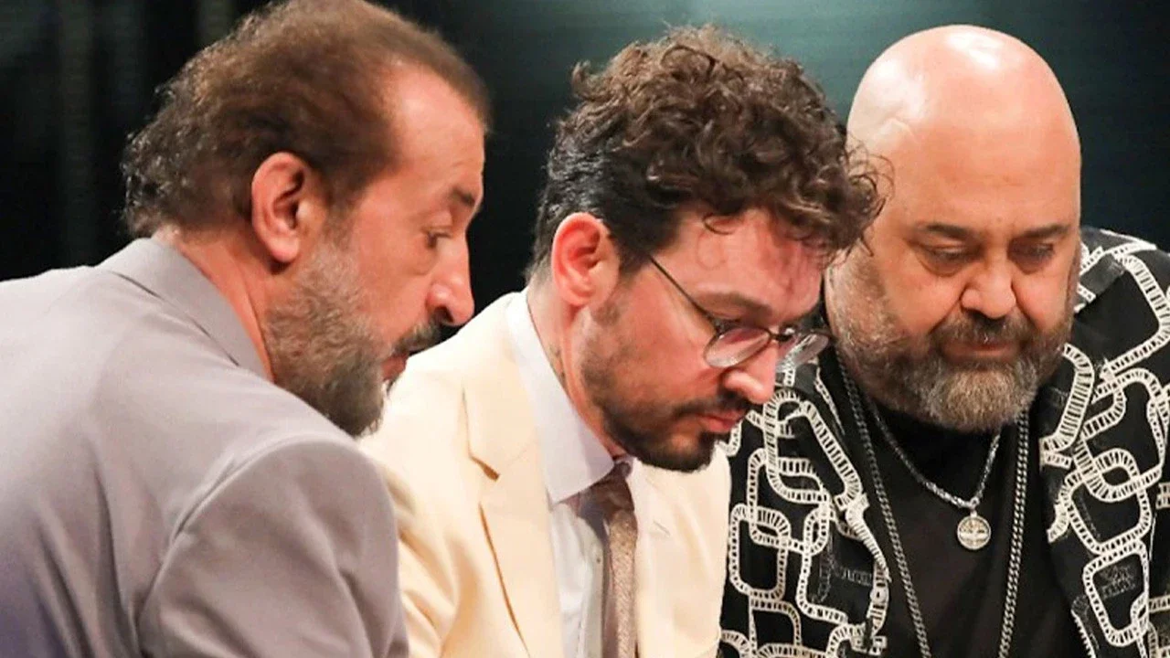Masterchef üçlü elemeler ne zaman? 2026 ana kadro tarihi