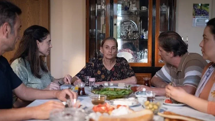 mukadderat-filmi-konusu-oyunculari-ve-nerede-cekildi-1.webp