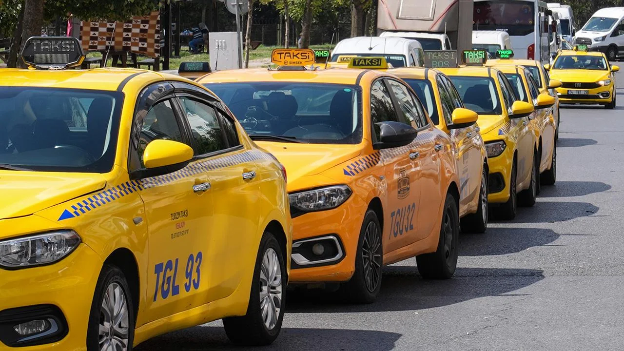 Ticari plaka sahiplerine müjde: Taksi, dolmuş ve minibüslere vergi muafiyeti!