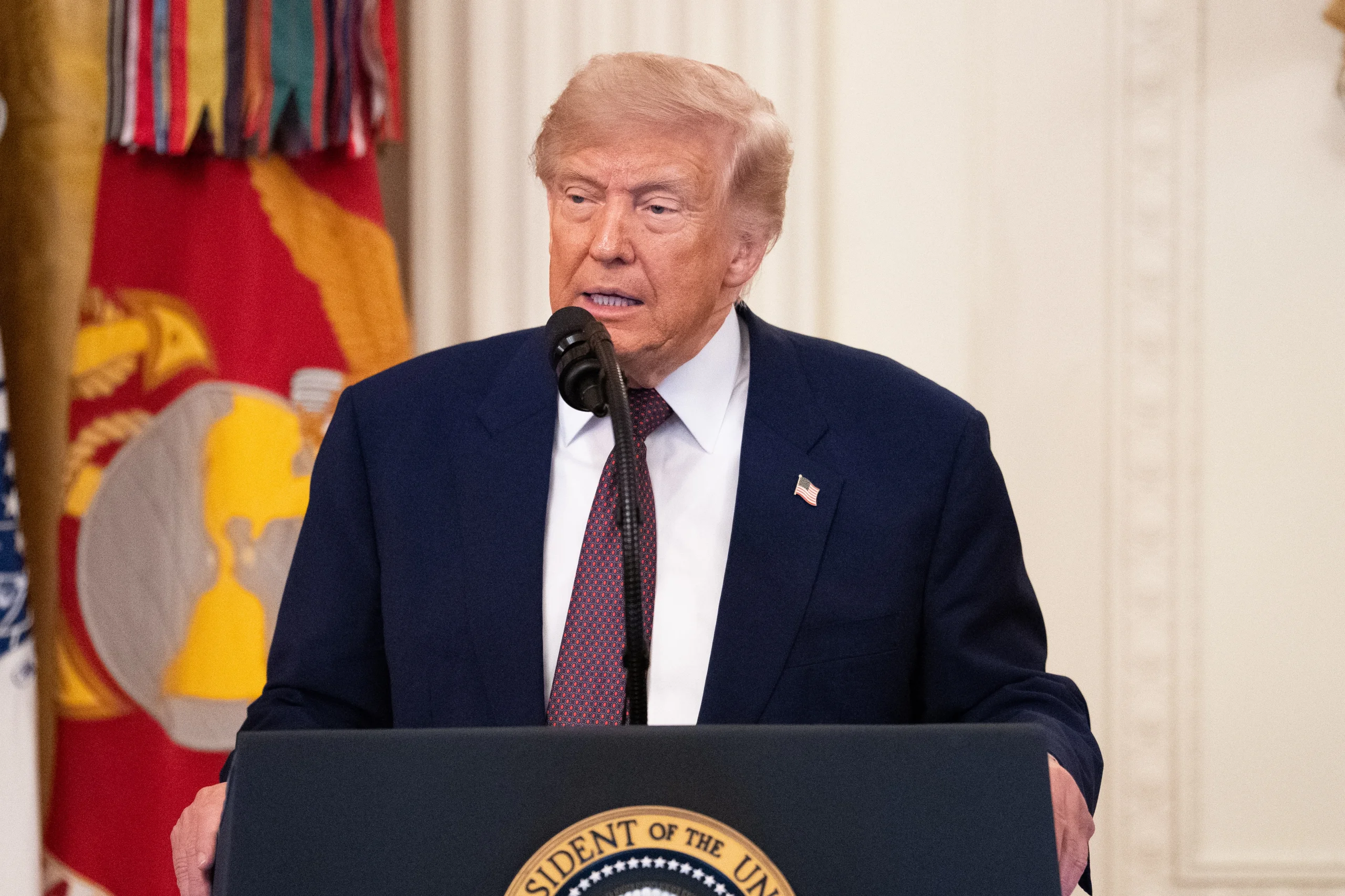 Trump’tan Netanyahu’ya mesaj: Aklını başına alsın!