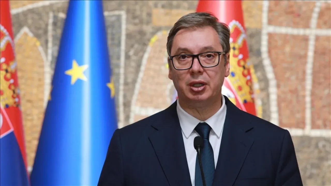 Vucic neden istifa ve erken seçim açıklaması yaptı?