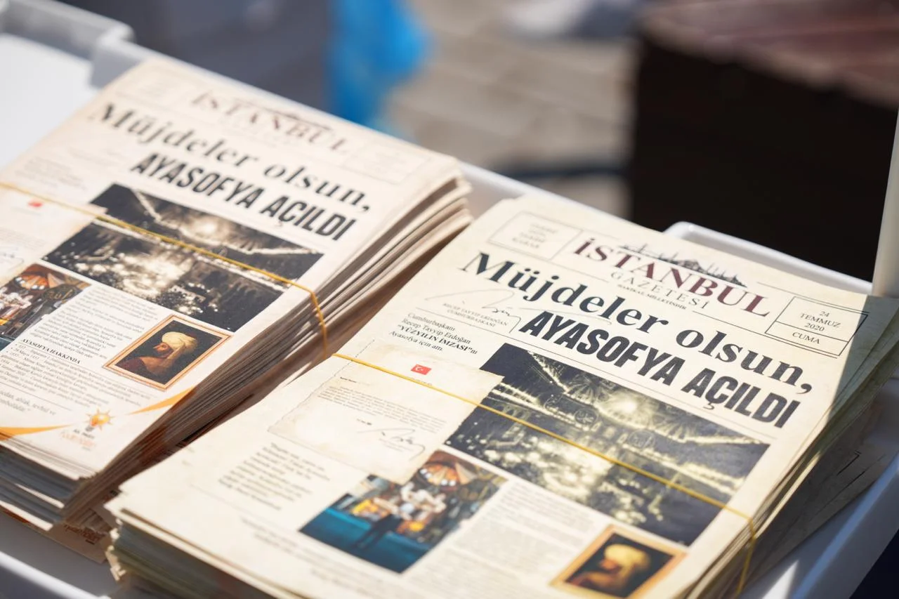 AK Parti'den Ayasofya özel gazetesi