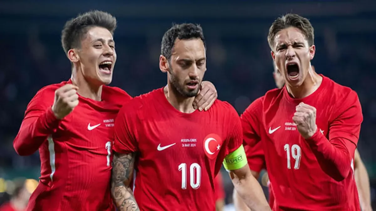 A Milli Takım'ın yurt dışındaki 10 yıldızının maaşı açıklandı