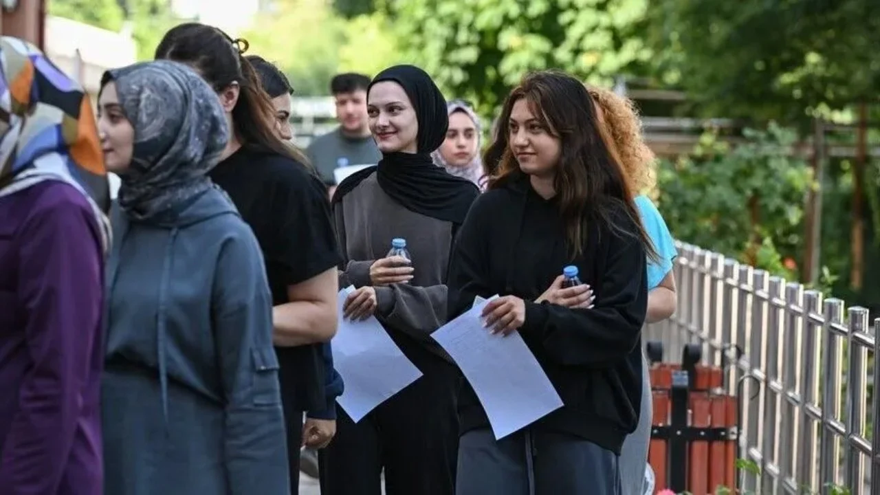 ags-2026-nasildi-zor-muydu-iste-sinav-yorumlari.webp