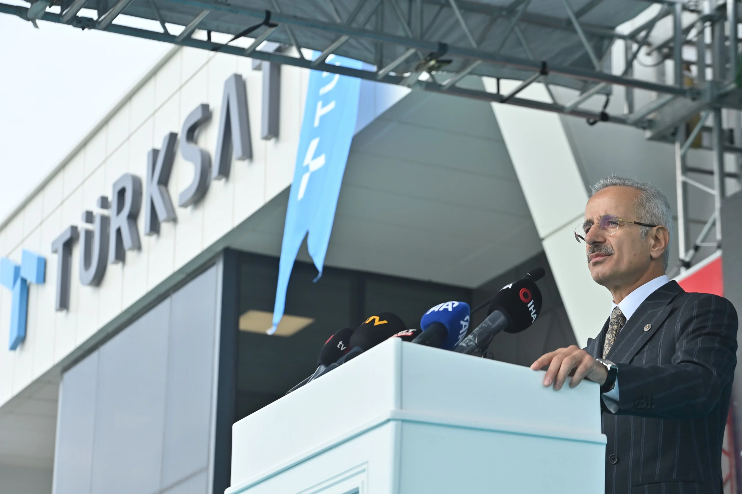 Bakan Uraloğlu: Türksat Gölbaşı, Türkiye'nin dijital kalesi olacak
