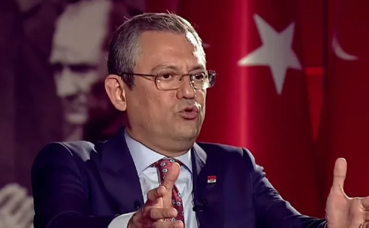 CHP’de yol haritası netleşti: Özel, ‘ana muhalefet’ için B planını açıkladı