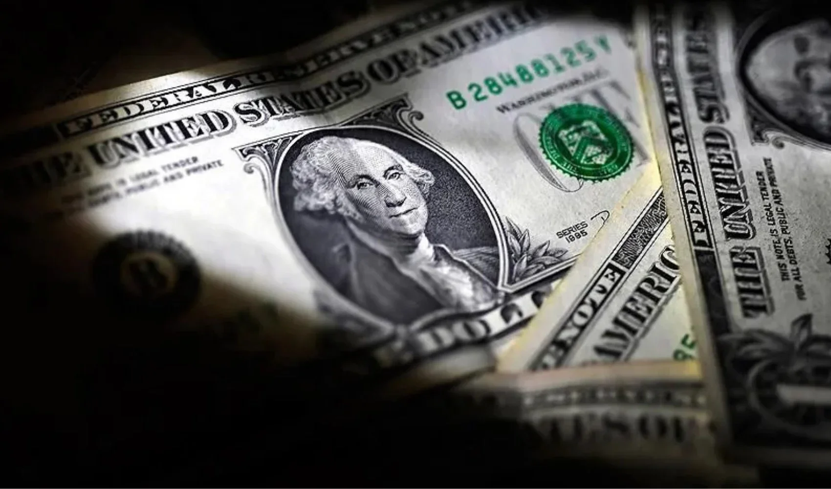 Dolar 47 TL'ye ulaştı! Euro 53,66 TL, Sterlin 63 TL'nin altında
