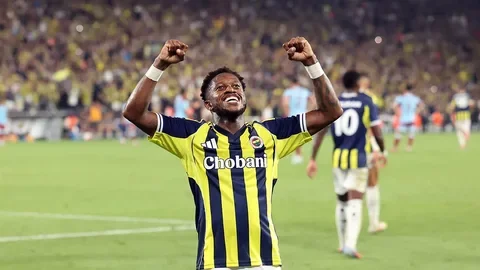 fb-transfer-brezilya-dan-bomba-aciklama-son-karar-kartal-in.webp