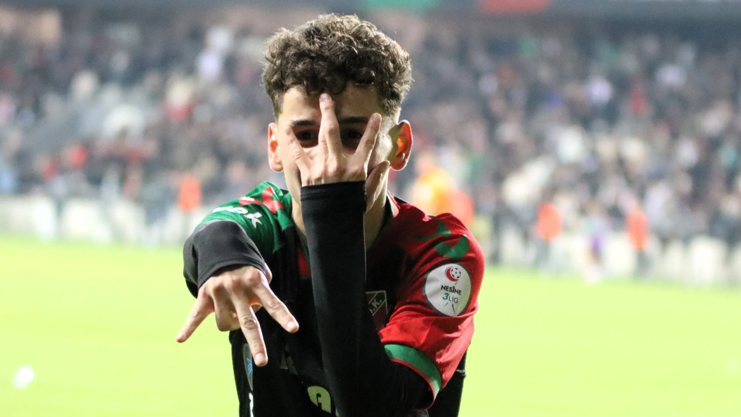 Fenerbahçe'ye kimler geldi? 2026-27 yaz FB transfer listesi