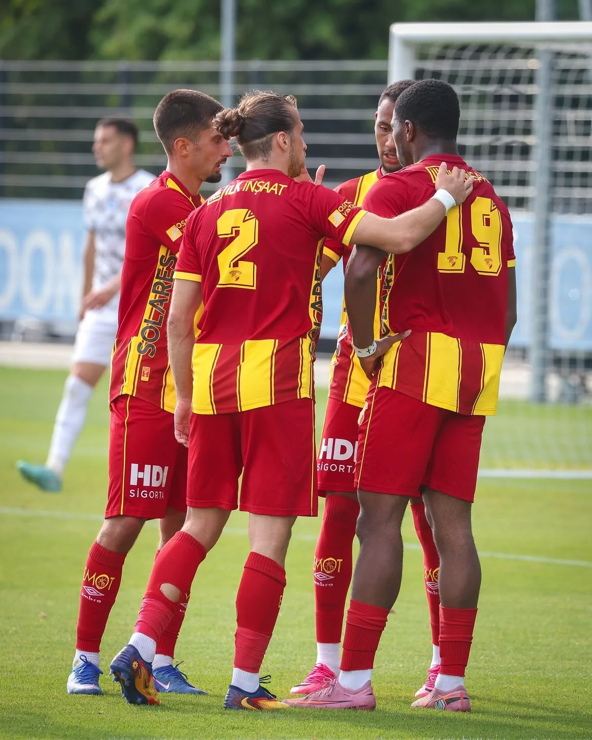 Göztepe Slovenya'da yenilgi yüzü görmedi! 5 maçta 4 galibiyet