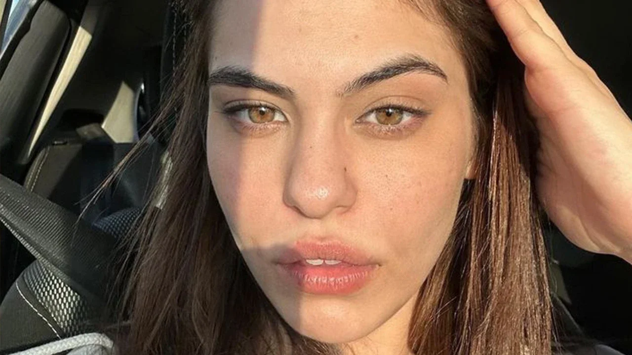 Muhtemel Aşk Esra kim? Dilara Sümbül hangi dizilerde oynadı?