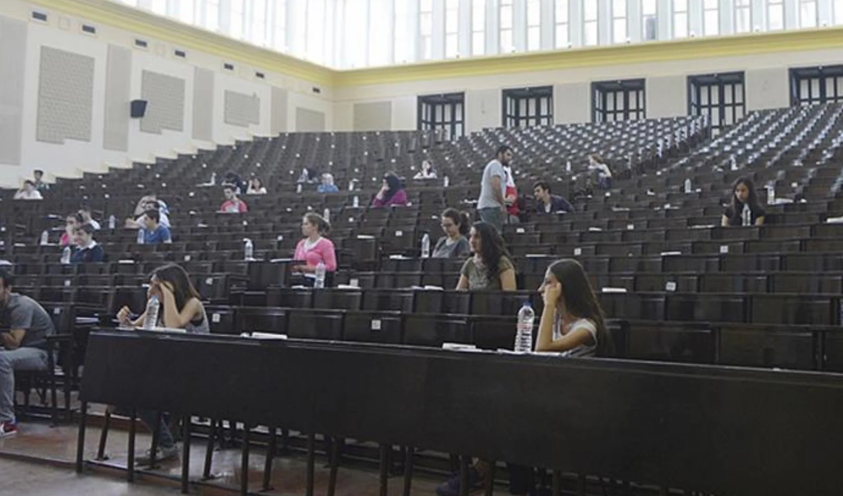 Öğrenci affı teklifi Meclis'te! Kimler yararlanabilecek?
